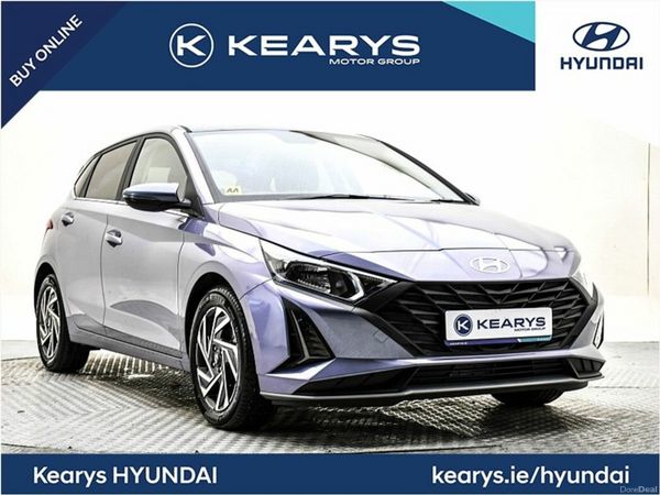 Hyundai i20 Hatchback, Petrol, 2025, Blue