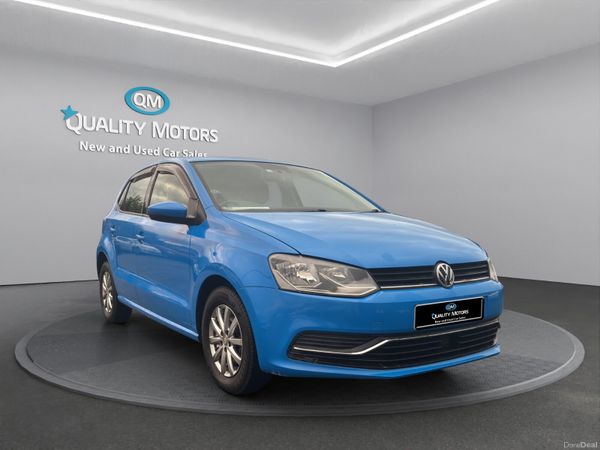 Volkswagen Polo Hatchback, Petrol, 2014, Blue
