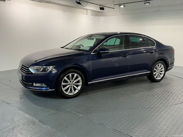 Volkswagen Passat Saloon, Diesel, 2016, Blue