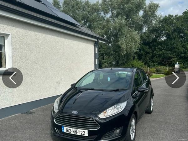 Ford Fiesta Hatchback, Petrol, 2016, Black