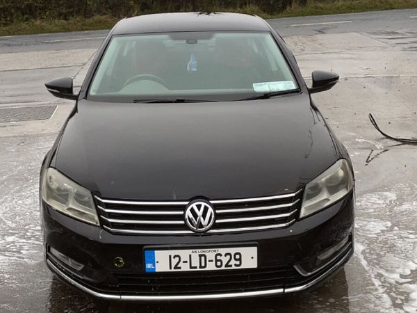 Volkswagen Passat Saloon, Diesel, 2012, Black