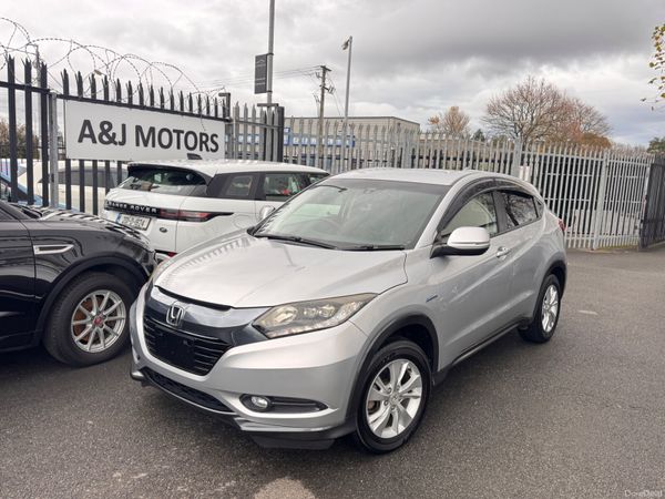 Honda Vezel SUV, Petrol Hybrid, 2014, Silver