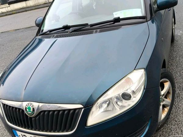 Skoda Fabia Hatchback, Diesel, 2012, Blue