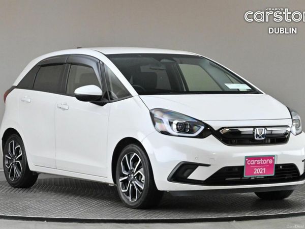 Honda Fit Hatchback, Petrol Hybrid, 2021, White