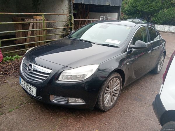 Opel Insignia MPV, Diesel, 2012, Black