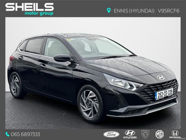 Hyundai i20 Hatchback, Petrol, 2025, Black