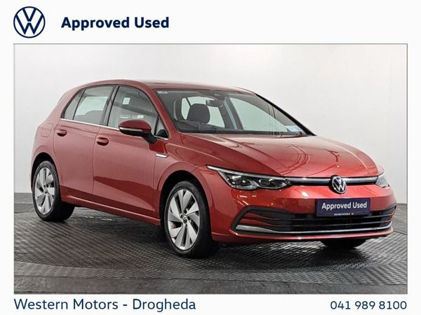 Volkswagen Golf Hatchback, Petrol, 2022, Red
