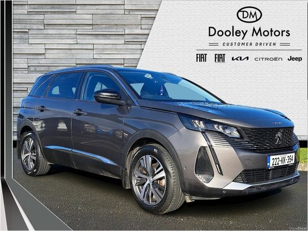 Peugeot 5008 MPV, Diesel, 2022, Grey