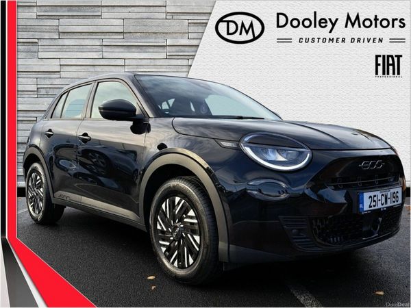 Fiat 600 Hatchback, Petrol Hybrid, 2025, Black