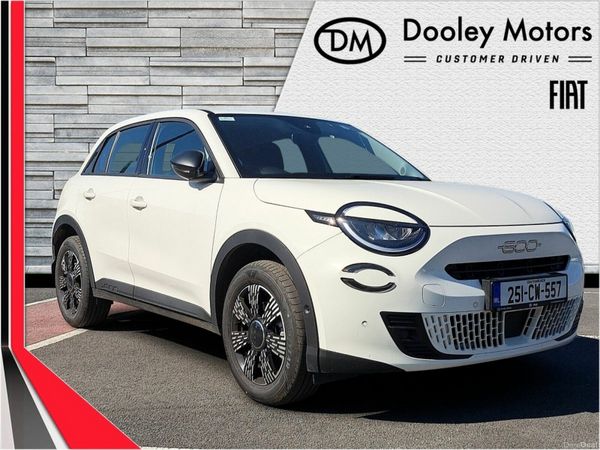 Fiat 600 Hatchback, Petrol Hybrid, 2025, White
