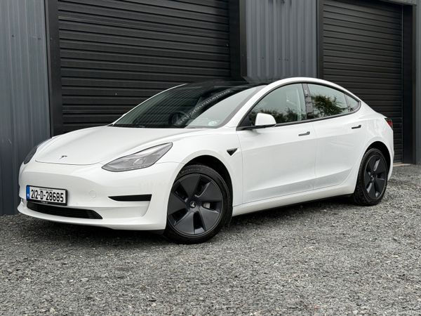 Tesla Model 3 Saloon, Electric, 2021, White