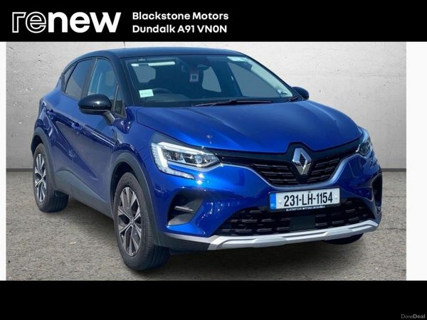 Renault Captur Hatchback, Petrol, 2023, Blue