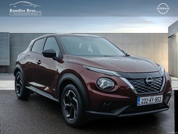 Nissan Juke SUV, Petrol, 2023, Red