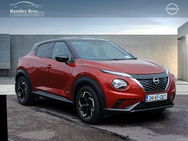 Nissan Juke SUV, Petrol Hybrid, 2024, Red