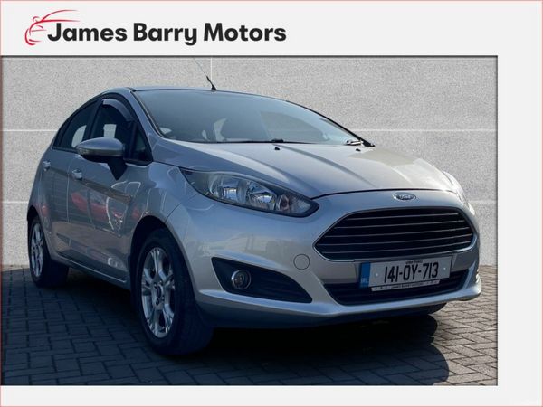 Ford Fiesta Hatchback, Petrol, 2014, Silver