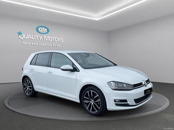Volkswagen Golf Hatchback, Petrol, 2017, White