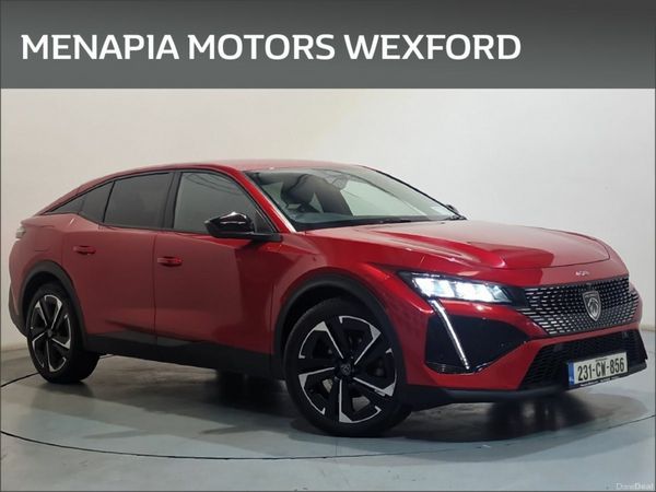 Peugeot 408 Hatchback, Petrol, 2023, Red