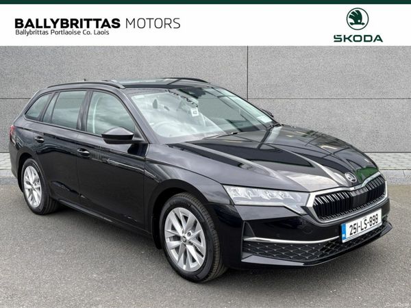 Skoda Octavia Estate, Petrol, 2025, Black