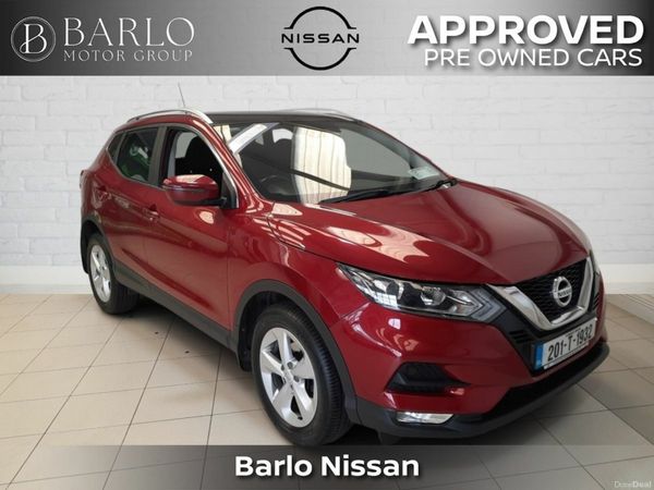 Nissan Qashqai MPV, Petrol, 2020, Red