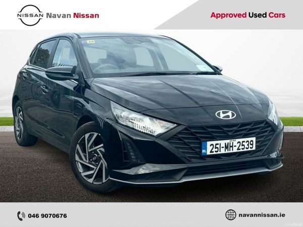 Hyundai i20 Hatchback, Petrol, 2025, Black
