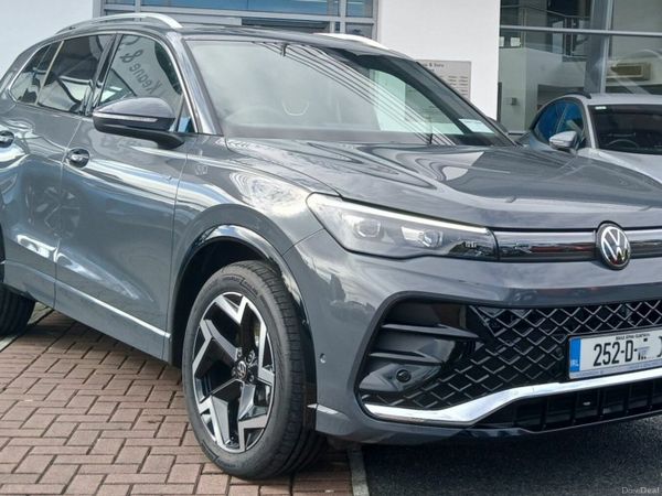 Volkswagen Tiguan SUV, Petrol Plug-in Hybrid, 2025, Grey
