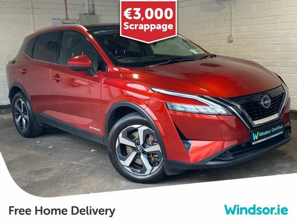 Nissan Qashqai MPV, Petrol Hybrid, 2024, Red