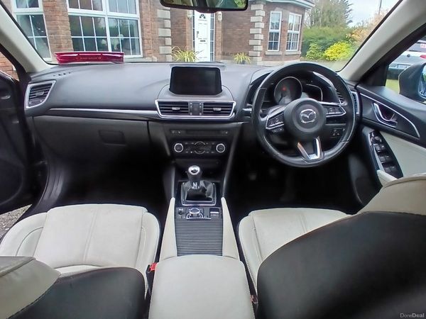 Mazda Mazda3 Saloon, Diesel, 2018, Blue