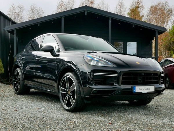 Porsche Cayenne SUV, Petrol Plug-in Hybrid, 2022, Black