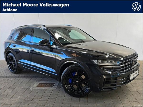 Volkswagen Touareg SUV, Petrol Hybrid, 2026, Black