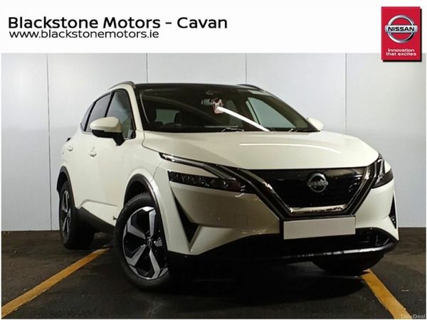 Nissan Qashqai MPV, Petrol, 2024, White