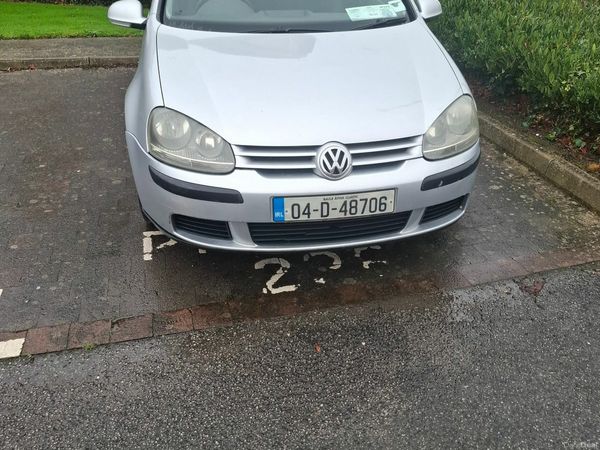 Volkswagen Golf Hatchback, Petrol, 2004, Silver