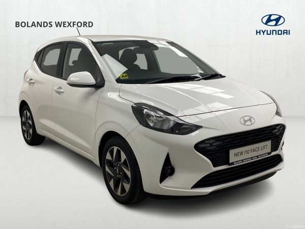 Hyundai i10 Hatchback, Petrol, 2026, White