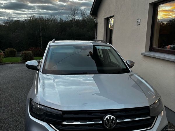 Volkswagen T-Cross Estate/Jeep, Diesel, 2020, Grey