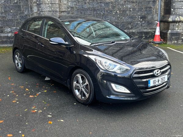 Hyundai i30 Hatchback, Petrol, 2016, Black