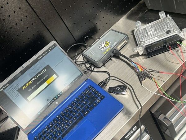 Volkswagen Passat Saloon, Diesel, 2016, Blue