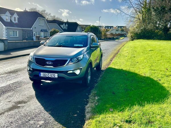 Kia Sportage SUV, Diesel, 2013, Silver