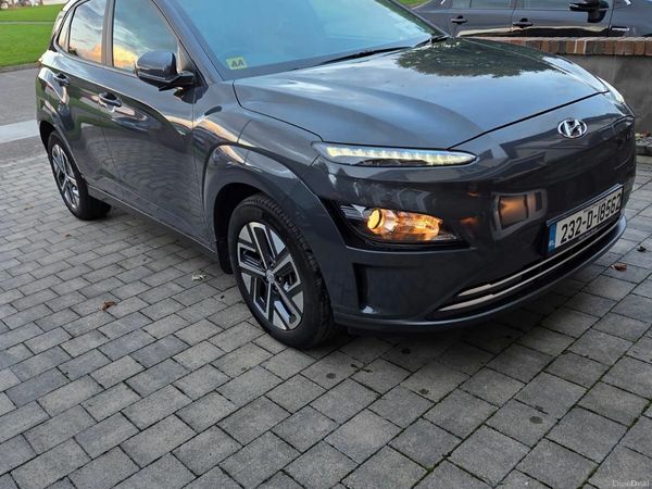 Hyundai KONA MPV, Electric, 2023, Grey