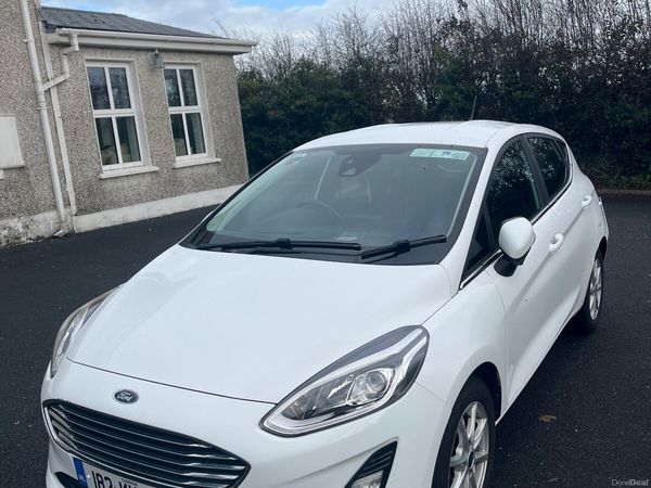 Ford Fiesta Hatchback, Petrol, 2018, White