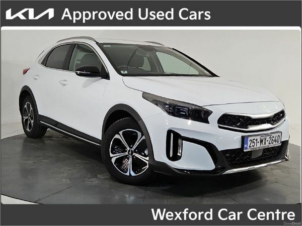 Kia XCeed Hatchback, Petrol Plug-in Hybrid, 2025, White