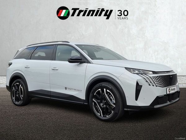 Peugeot 5008 MPV, Electric, 2025, White