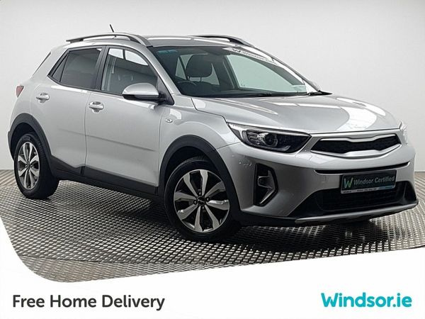 Kia Stonic SUV, Petrol, 2022, Silver