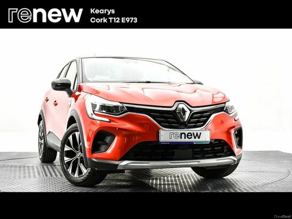 Renault Captur SUV, Petrol, 2022, Red