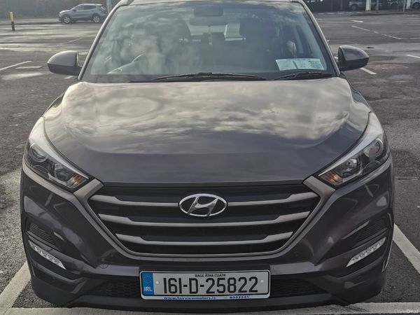 Hyundai Tucson SUV, Petrol, 2016, Bronze