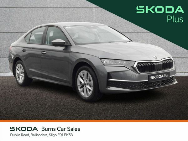 Skoda Octavia Hatchback, Diesel, 2025, Grey