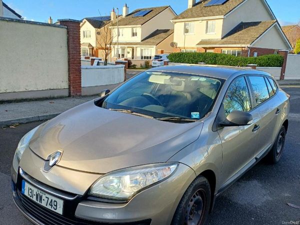 Renault Megane Estate, Diesel, 2013, Gold