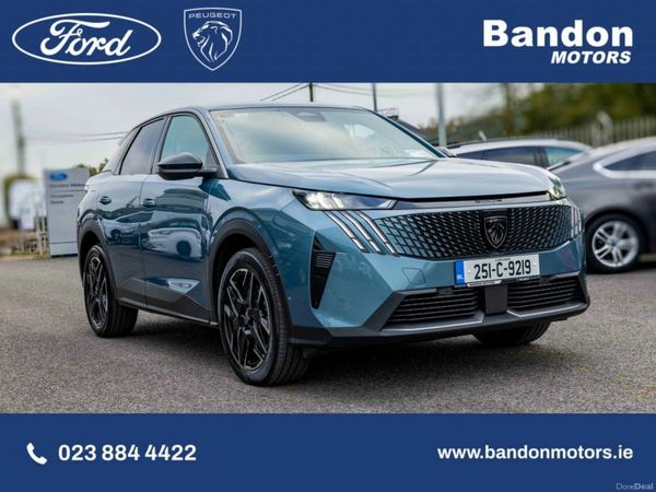 Peugeot 3008 MPV, Petrol, 2025, Blue