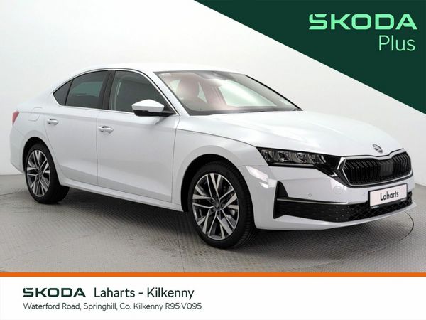 Skoda Octavia Saloon, Diesel, 2025, White