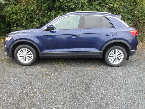 Volkswagen T-Roc SUV, Diesel, 2019, Blue