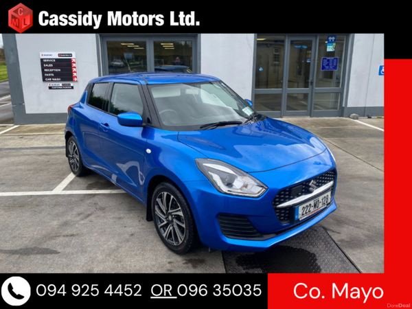 Suzuki Swift Hatchback, Petrol, 2022, Blue