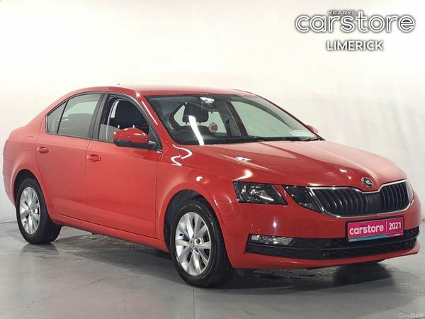 Skoda Octavia Saloon, Petrol, 2021, Red